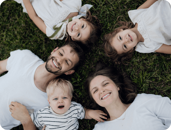 Lipoprotein(a) genetics: a family affair